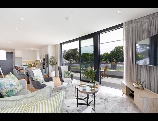 2 BEDROOM PROPERTY TO RENT IN CONSTANTIA